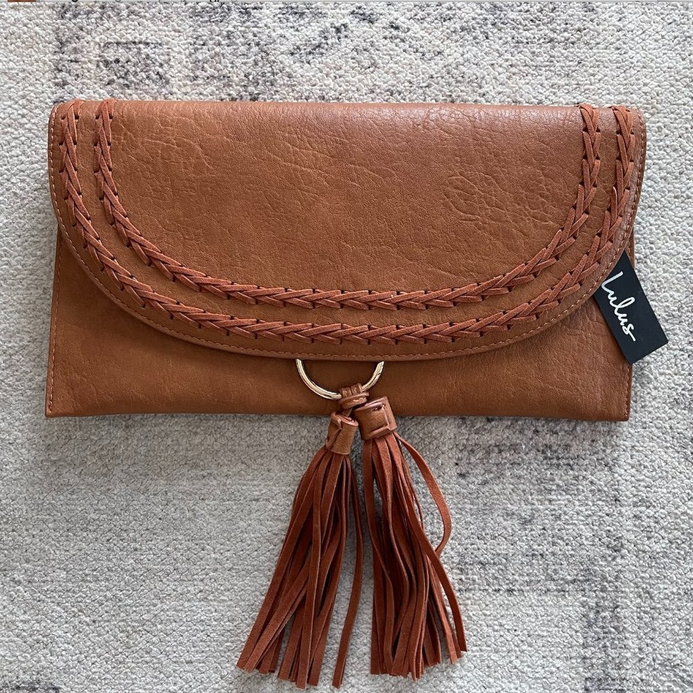 New with Tags: Lulus A Stitch In Time Tan Tassel Clutch, Vegan Suede with Strap